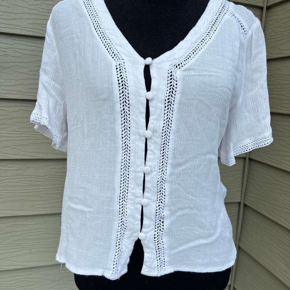 Emoty Park Women’s S, white Button-down top with lace